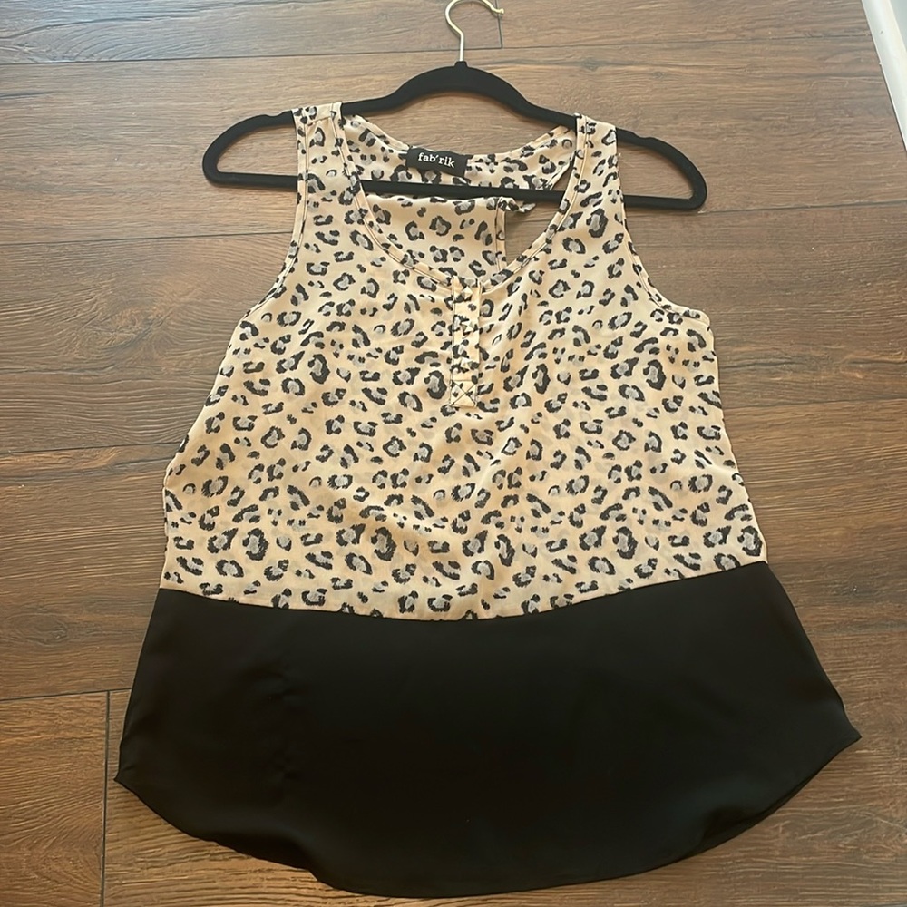 Fab’rik boutique racerback tank in leopard and black
